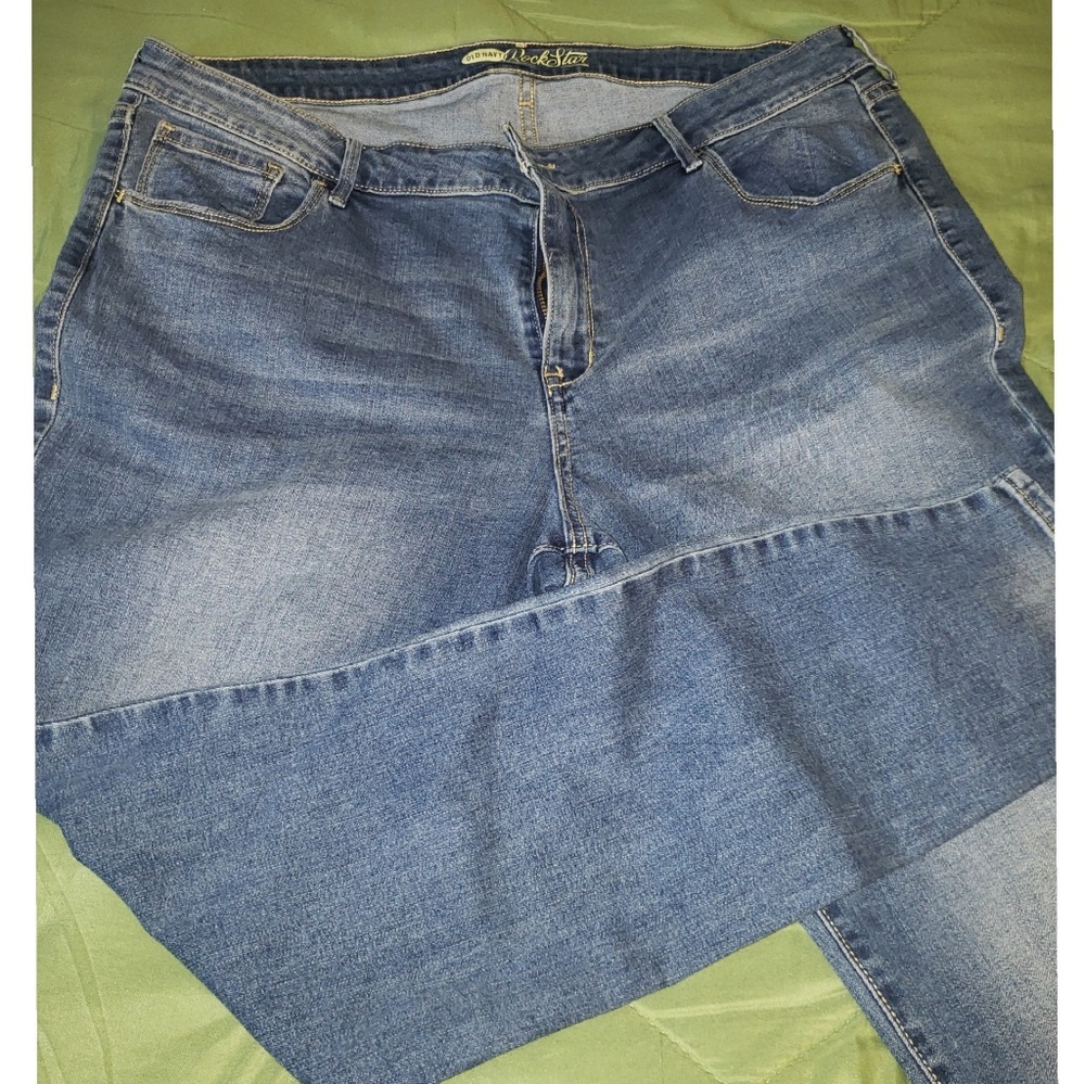 Light blue wash jeans